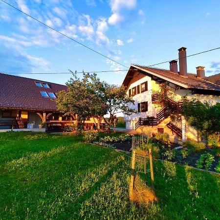 Tourist Farm Strle With Great Local Food Villa Cerknica ภายนอก รูปภาพ